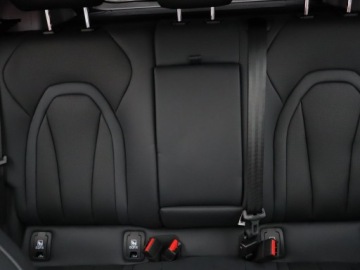 Omoda 5 1.6 T-GDI 147KM 2024 Omoda 5 1.6 T, Serwis ASO, Automat, VAT 23%, zdjęcie 9