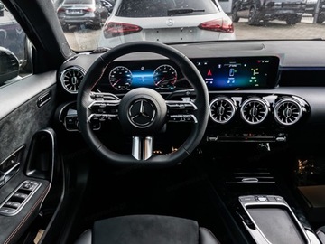 Mercedes Klasa A W177/V177 Hatchback Facelifting 2.0 220 190KM 2025 A Klasa 220 4-Matic AMG Line 2.0 190KM, zdjęcie 7