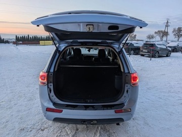 Mitsubishi Outlander III 2014 Mitsubishi Outlander Rezerwacja 2.0 Hybryda Plug-in 121KM, zdjęcie 36
