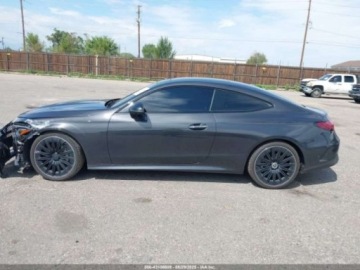 Mercedes CLE 2024 Mercedes-Benz CLE 2024r., 4x4, 2.0L 2.0 Hybryda 255KM, zdjęcie 5