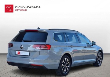 Volkswagen Passat B8 Variant Facelifting 1.5 TSI EVO 150KM 2023 Volkswagen Passat Variant Volkswagen Passat Variant B8 1.5 TSI 150 KM DSG, zdjęcie 4