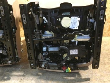 PORSCHE MACAN 2016 SEDADLA POHOVKA