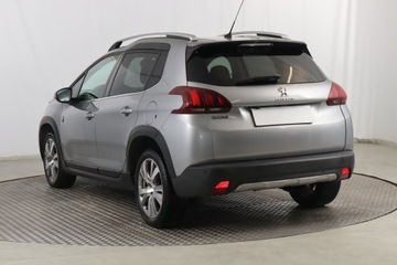 Peugeot 2008 I SUV Facelifting 1.2 PureTech 110KM 2017 Peugeot 2008 1.2 PureTech, Automat, Skóra, Navi, zdjęcie 3