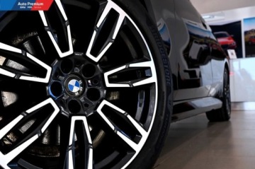 BMW Seria 5 G90-91 Touring 2.0 520d 197KM 2024 BMW Seria 5 520d xDriveFV23Adaptacyjny Reflektor LEDM Pakiet SportAlcantara, zdjęcie 20