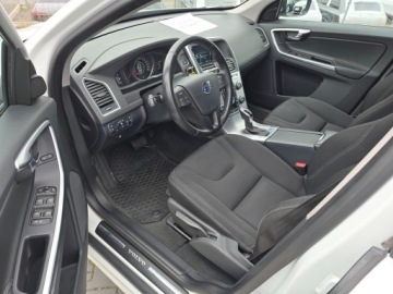 Volvo XC60 I SUV Facelifting 2.0 D3 DRIVE-E 150KM 2016 Volvo XC 60 2.0TDI 150KM Automat, Podgrzewane Fote, zdjęcie 9