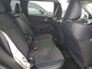 Mitsubishi Outlander III 2024 Mitsubishi Outlander Se 2024 2.5 Benzyna 181KM, zdjęcie 11