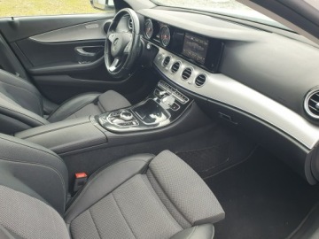 Mercedes Klasa E W213 Kombi 2.0 220d 194KM 2016 Mercedes E 220 2.0d 194KM W213 Automat Raty, zdjęcie 19