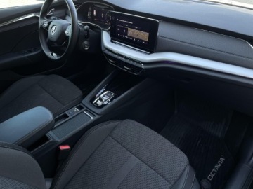 Skoda Octavia IV Liftback 1.5 TSI EVO 150KM 2024 Skoda Octavia Style ! Aktywny Tempomat ! Podgrzewa, zdjęcie 6