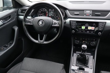 Skoda Superb III Liftback 1.4 TSI 150KM 2016 Skoda Superb 1.4 TSI, Salon Polska, Xenon, zdjęcie 6