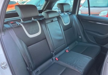 Skoda Octavia III RS Kombi 2.0 TDI 184KM 2014 Skoda Octavia RS 2.0D 184KM DSG FulLED PolskoryGrzane 2xPDC CarPlay Faktur, zdjęcie 5