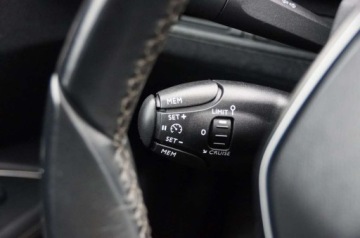 Peugeot 3008 I Crossover 2.0 HDi FAP 150KM 2016 Peugeot 3008 2.0 Diesel 150 KM, Klimatronic, Tempomat, Hak, GWARANCJA 2.0, zdjęcie 17