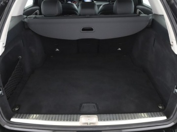 Mercedes Klasa C W205 Kombi 180 156KM 2015 Mercedes C 180 Półskóra Navi Klimatyzacja, zdjęcie 19