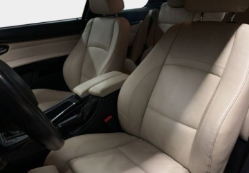 BMW Seria 3 E90-91-92-93 Coupe E92 Facelifting 320d 184KM 2010 BMW Seria 3 VAT 23 d Coupe 2.0 184KM automat 2010 r., salon PL serwisowane, zdjęcie 13