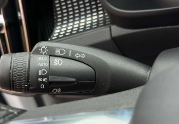 Volvo XC40 Crossover 2.0 T5 247KM 2018 Volvo XC 40 Salon PL FV23 RDesign Panorama Martwe Pole CarPlay AndroidAuto, zdjęcie 27