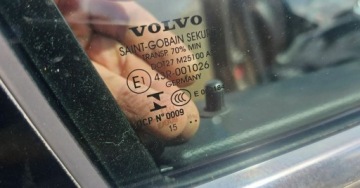 Volvo XC60 I SUV Facelifting 2.0 D3 DRIVE-E 150KM 2015 Volvo XC 60 2.0 diesel skora automat 2015r 2.0 Diesel 150KM, zdjęcie 15