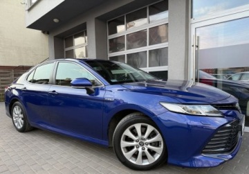Toyota Camry IX Sedan 2.5 Hybrid Dynamic Force 218KM 2019 Toyota Camry salon Polska, FV-VAT23 2.5 Hybryda 218KM, zdjęcie 20