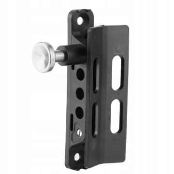 Кронштейн для крепления бутылки/огнетушителя на колесах RZR