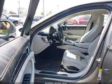 Porsche Panamera II 2023 Porsche Panamera 2023 2.9l 2.9 Benzyna 325KM, zdjęcie 9