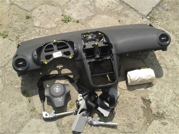 ПРИБОРНАЯ ПАНЕЛЬ, КОНСОЛЬ КОКПИТ OPEL CORSA D