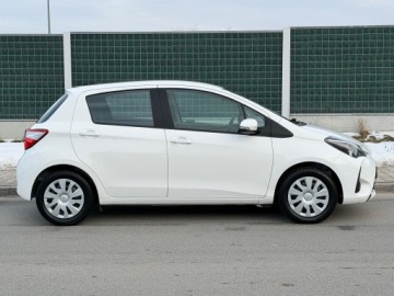 Toyota Yaris III Hatchback 5d Facelifting 2017 1.0 VVT-i 72KM 2020 TOYOTA YARIS 1.0 Life KRAJOWA BEZWYPADKOWA I WŁAŚCICIEL, zdjęcie 19