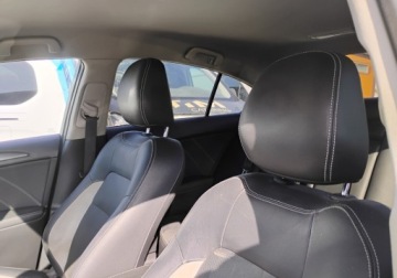 Toyota Avensis III Sedan Facelifting 2015 1.8 Valvematic 147KM 2017 Toyota Avensis 072018r, SALON POLSKA. 1.8 Benzyna. Uszkodzony tyl. Jezdzi n, zdjęcie 7