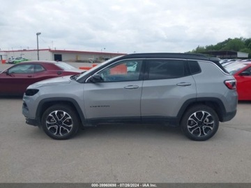 Jeep Compass II 2024 Jeep Compass 2024 Jeep Compass Limited 4x4 2.0 Benzyna 200KM, zdjęcie 13