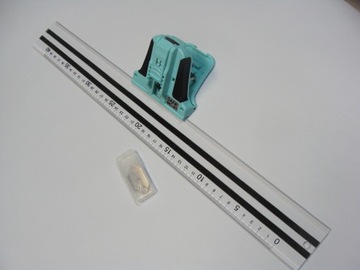 NÓŻ DO CIĘCIA POD KĄTEM 60/45/30 STOPNI +LINIAŁ ACRYL 40 cm mc-01