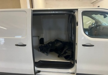 Citroen Jumpy III 2024 Citroen Jumpy Bardzo niski przebieg Klimatyzacja Radio 1.5 Diesel 100KM, zdjęcie 5