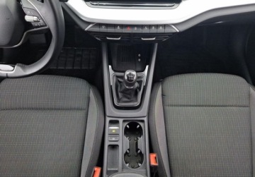 Skoda Octavia IV Liftback 1.5 TSI EVO 150KM 2024 Skoda Octavia SalonPL 1.5TSI 150KM Selection SerwisASO Virtual Matrix Kess, zdjęcie 14