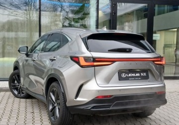 Lexus NX II SUV Facelifting 2.5 450h+ 309KM 2025 Lexus NX NX 450h Prestige Design Tazuna AWD FV23 Demo ASO, zdjęcie 10
