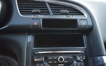 Peugeot 3008 I Crossover 1.6 HDi FAP 115KM 2014 Peugeot 3008 Peugeot 3008 HDi 115 Allure 1.6 Diesel 115KM, zdjęcie 22