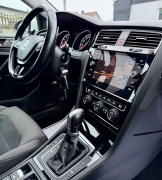 Volkswagen Golf VII Hatchback 3d Facelifting 1.5 TSI ACT 150KM 2018 Volkswagen Golf R-LINE maxton design AUTOMAT DSG full LED plywajace kierun, zdjęcie 8