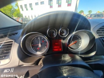 Opel Insignia I Sports Tourer 1.8 Twinport ECOTEC 140KM 2010 Opel Insignia 1.8 140PS Navi Elektryka Alu Gwarancja 1.8 Benzyna 140KM, zdjęcie 13