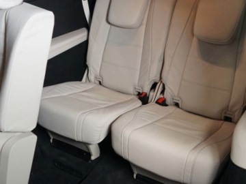 Mercedes GLS X167 SUV Facelifting 3.0 450d 367KM 2025 MERCEDES-BENZ GLS 450 d 4-MATIC AMG Line 3.0 (367KM) 2025, zdjęcie 10