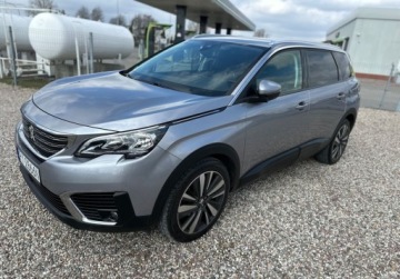 Peugeot 5008 II Crossover 1.6 BlueHDI 120KM 2018 Peugeot 5008 Niemcy,Automat,7 osob,Navi 1.6 Diesel 120KM, zdjęcie 1