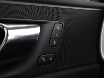 Volvo XC60 II Crossover T6 310KM 2018 Volvo XC 60 4x4 automat full LED panorama skóra, zdjęcie 34