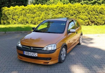 Opel Corsa C 1.0 ECOTEC 58KM 2003 Opel Corsa Alufelgi Wsp kierownicy El szyby ...