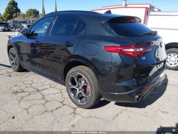 Alfa Romeo Stelvio SUV Facelifting 2.0 Turbo 280KM 2022 Alfa Romeo Stelvio 2.0 280 KM, 4x4, Veloce, ACC, panorama, ze slonecznej K, zdjęcie 2