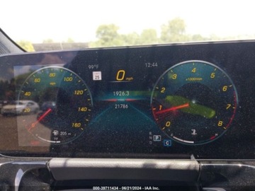 Mercedes GLA II 2022 Mercedes-Benz GLA 2022r, 4Matic, 2.0L 2.0 Benzyna 221KM, zdjęcie 9