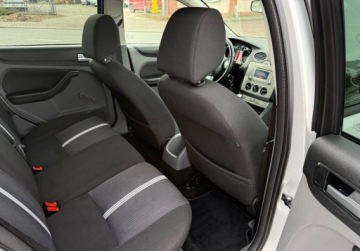 Ford Focus II Kombi 1.6 Duratorq TDCi DPF 109KM 2011 Ford Focus 1.6Tdci 110PS KLIMA Extra stan 110.000 km HIT 1.6 Diesel, zdjęcie 12