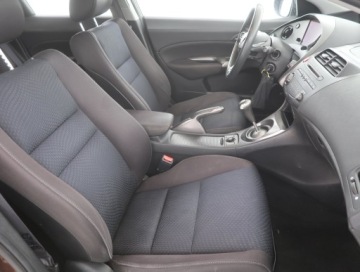 Honda Civic VIII Hatchback 3d 1.4 i-VTEC 100KM 2010 Honda Civic 1.4 i-VTEC, GAZ, Klima, Klimatronic, zdjęcie 8