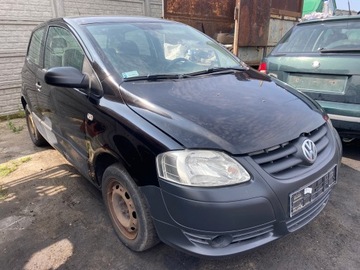 VW FOX 05-09 VÍKO KUFRU ZADNÍ KÓD LAK LC9Z