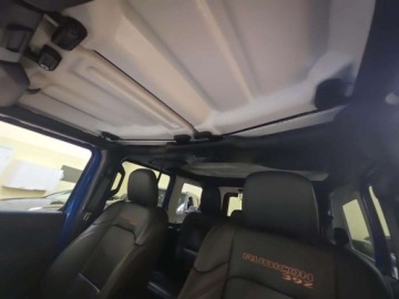 Jeep Wrangler IV 2021 Jeep Wrangler Unlimited Rubicon 392 Convertible 2021 6.4 Benzyna 470KM, zdjęcie 13