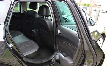 Opel Astra J Hatchback 5d 1.4 Turbo ECOTEC 140KM 2012 Opel Astra 1.4i Klimatyzacja Alufelgi Hak Gwarancja 1 rok 1.4 140KM, zdjęcie 12