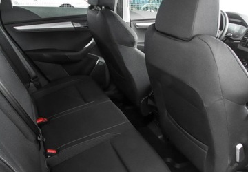 Skoda Karoq Crossover Facelifting 1.5 TSI ACT 150KM 2024 Skoda Karoq 1.5TSI 150KM Selection, Podgrzewana Kierownica, Pakiet winter, zdjęcie 12