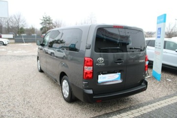 Toyota Proace II 2021 Toyota ProAce 144HP 9 Osob. Gwarancja Salon Polska, zdjęcie 7