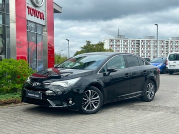 Toyota Avensis III Sedan Facelifting 2015 2.0 D-4D 143KM 2017 Toyota Avensis 2.0 D-4D Prestige III (2009-)