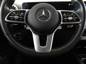 Mercedes Klasa B W247 Sports Tourer 1.3 B180  136KM 2019 Mercedes B 180 automat full LED półskóra navi, zdjęcie 20