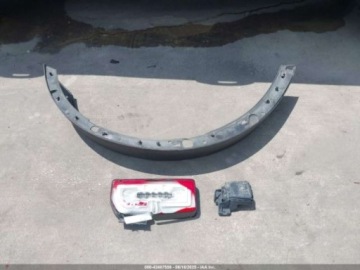 Ford 2023 Ford Bronco 2023 Ford Bronco Base 2 Door Advanced 4x4 2.3 Benzyna 275KM, zdjęcie 10