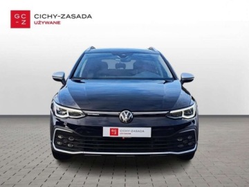 Volkswagen Golf VIII Alltrack 2.0 TDI 200KM 2022 Volkswagen Golf Alltr. 4Mot. ASO 2.0TSI 200KM bezwypadkowy pakiety panoram, zdjęcie 7